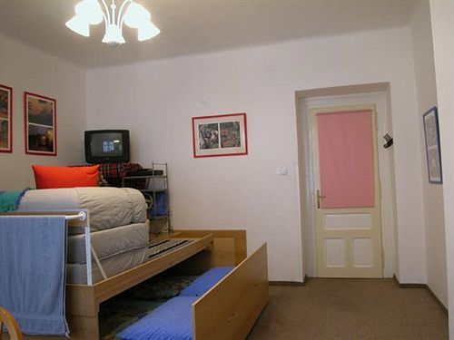 Pragues Rainbow Guest House Dış mekan fotoğraf